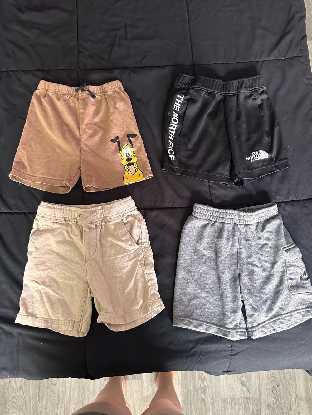 NWOT Boys Bundle of Shorts - The North Face/Gap / Nike / Disney